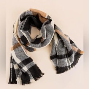 Francesca’s Kelsey Plaid Scarf